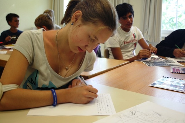 Village Camps International Summer Camp Boston, USA 2015-08-01 https://www.villagecamps.com/journals_admin/images/1097-27-English Class.jpg